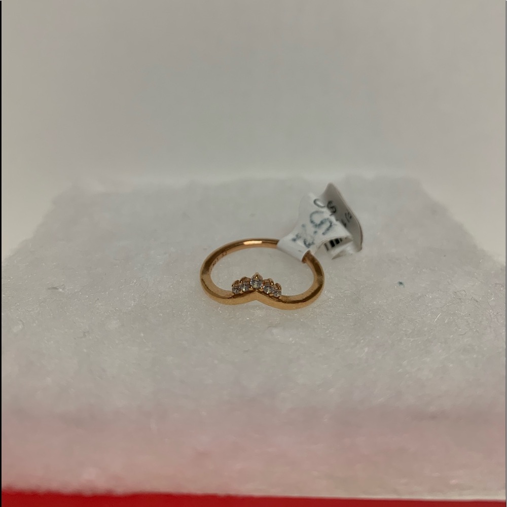 Pandora. Ring